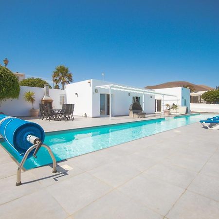 Casa Conil With A Private 25 Meter Heated Pool Vila Exterior foto