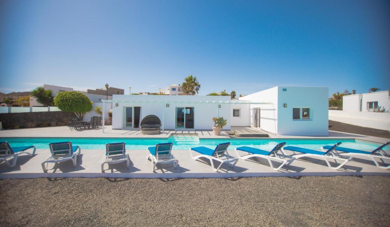 Casa Conil With A Private 25 Meter Heated Pool Vila Exterior foto